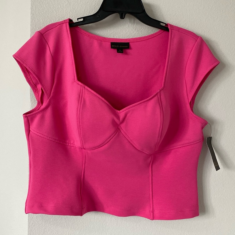 Bold Elements Sweatheart Neck Short Sleeve Blouse